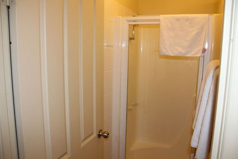 Nireeda Apartments Geelong - Accommodation Broadbeach 6