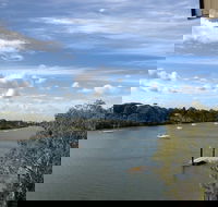 Burnett Riverside Hotel - Accommodation Broadbeach