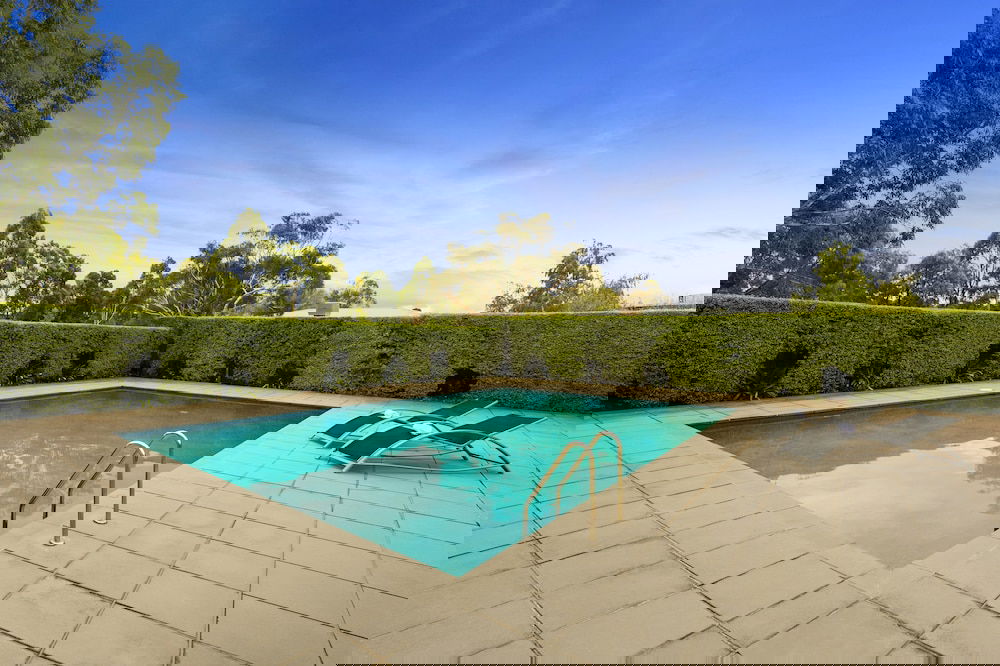 Narre Warren VIC Accommodation Broadbeach