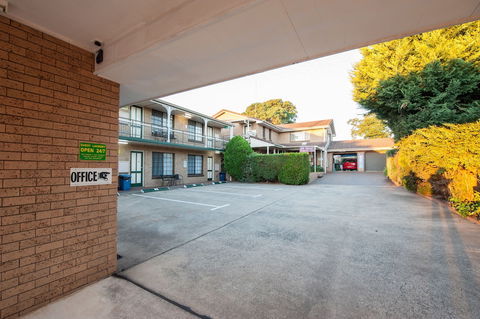 Jacaranda Place Motor Inn - Accommodation Broadbeach 1