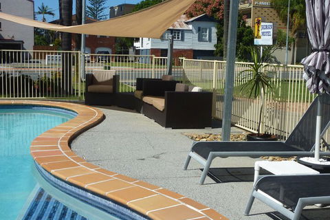 Jadran Motel & El Jays Holiday Lodge - Accommodation Broadbeach 2