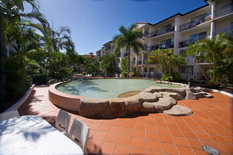 Blue Water Bay Luxury Villas - Accommodation Broadbeach 6