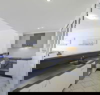 Boardwalk by Rockingham Apartments - Accommodation Broadbeach