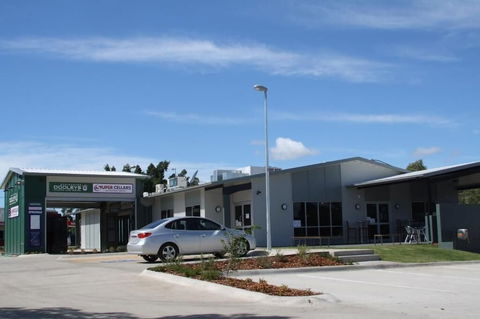 Dooleys Springsure Tavern And Motel - Accommodation Broadbeach 1