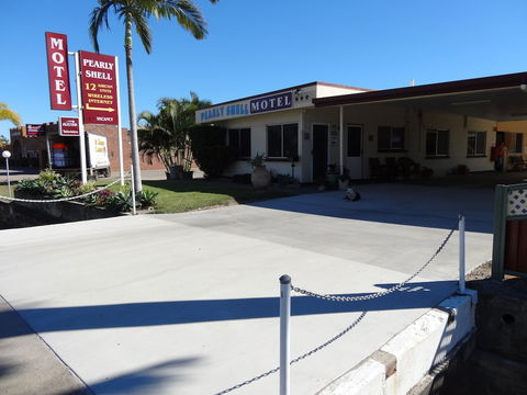 The Pearly Shell Motel - Accommodation Broadbeach 0
