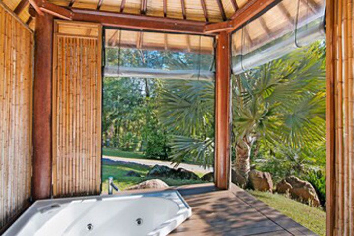 Alice NSW Accommodation Broadbeach