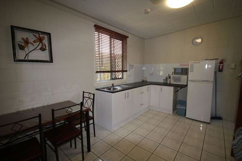 Seaforth Holiday Units - Accommodation Broadbeach 3