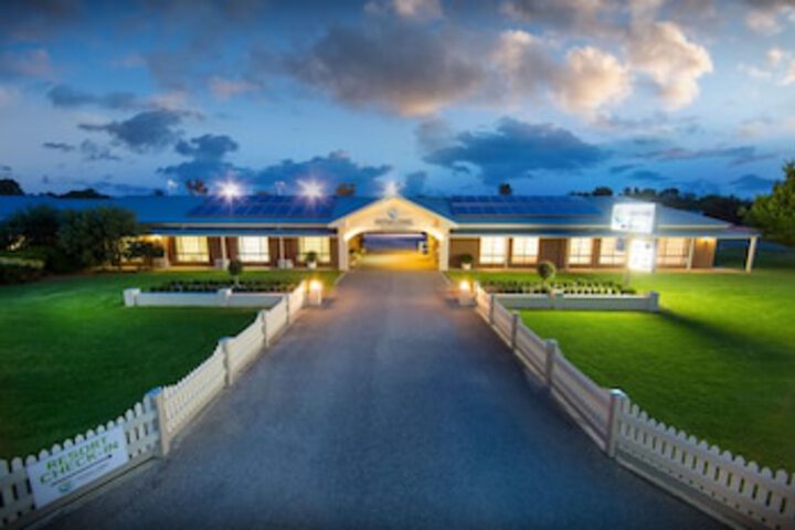 Gregory NSW Accommodation Broadbeach