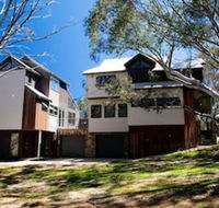 Blue Ice - Accommodation Broadbeach