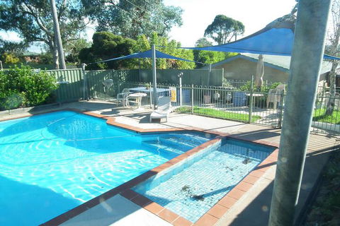 Bega Southtown Motor Inn - Accommodation Broadbeach 6