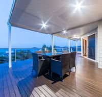 Hydeaway Bay Beach House - Accommodation Broadbeach