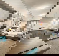Hudson Berrimah - Accommodation Broadbeach
