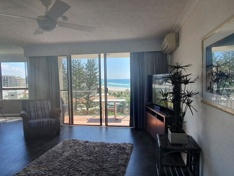 Princess Palm On The Beach - Accommodation Broadbeach 3