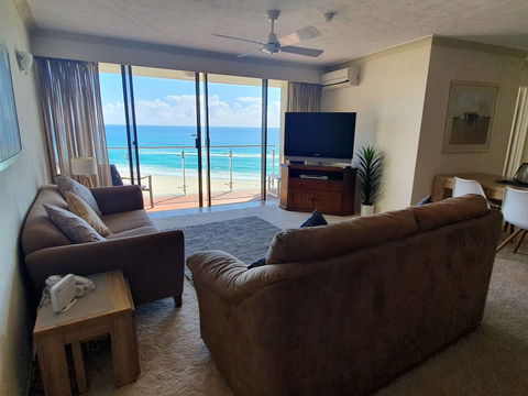 Princess Palm On The Beach - Accommodation Broadbeach 2