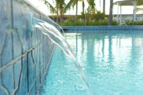 Castle Motor Lodge - Accommodation Broadbeach 3