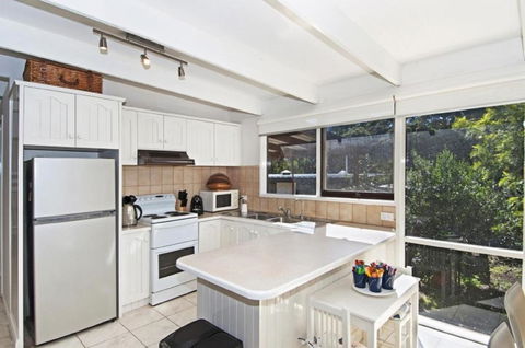 De Angelis Beach House - Accommodation Broadbeach 2