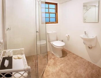 Barrington Hideaway- River Cottages - Accommodation Broadbeach 1