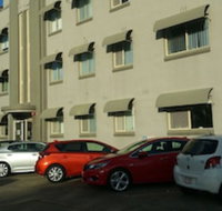 Hampton Court Apartments - Accommodation Broadbeach