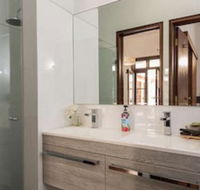 Fairway Manor Accommodation - Accommodation Broadbeach