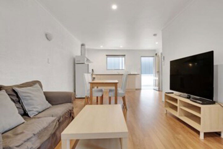 Glynde Dc SA Accommodation Broadbeach