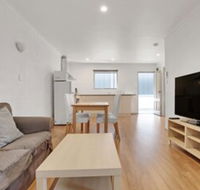 Adelaide Holiday Homes - Accommodation Broadbeach