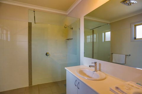 Murray Waters Motor Inn & Apartments - Accommodation Broadbeach 5