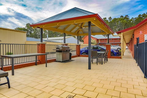 Murray Waters Motor Inn & Apartments - Accommodation Broadbeach 2