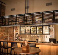 Queens Arms Hotel - Accommodation Broadbeach