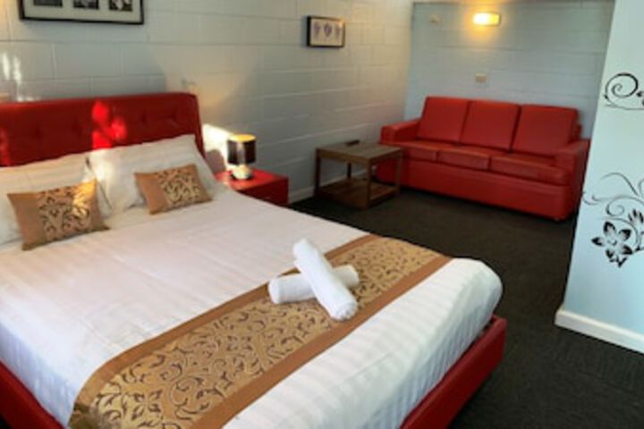 Strathmerton ACT Accommodation Broadbeach