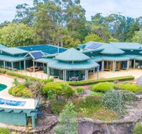 Noonaweena - Accommodation Broadbeach