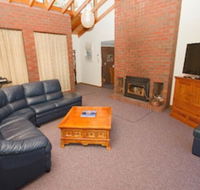 Derwent Retreat - Accommodation Broadbeach