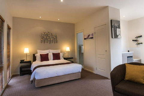 Balconies Dolphincove - Accommodation Broadbeach 5