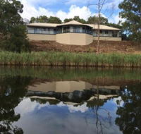 Curdievale Riverfront Lodge - Accommodation Broadbeach