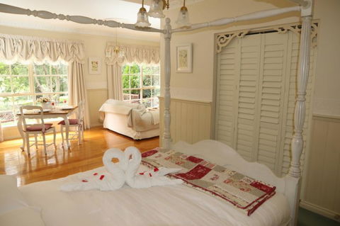 Fernglade On Menzies - Accommodation Broadbeach 2