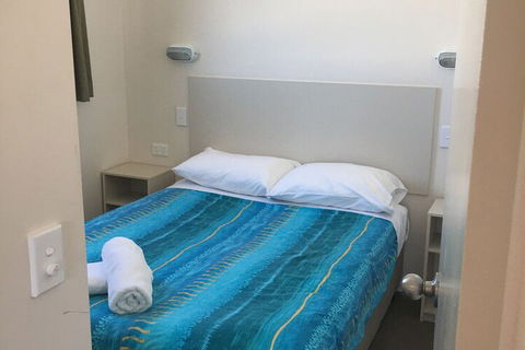 Jervis Bay Holiday Cabins - Accommodation Broadbeach 3