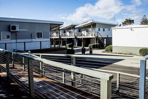 Jervis Bay Holiday Cabins - Accommodation Broadbeach 7