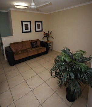 Port Denison Motor Inn - Accommodation Broadbeach 4