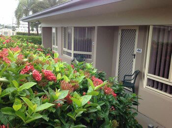 Port Denison Motor Inn - Accommodation Broadbeach 2