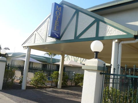 Carriers Arms Hotel - Accommodation Broadbeach 2
