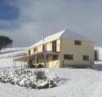 28 gates Luxury Farmstay  Fishery - Accommodation Broadbeach