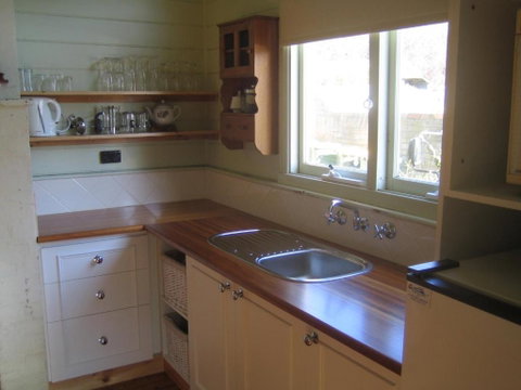 Benambra Bed & Breakfast - Accommodation Broadbeach 3
