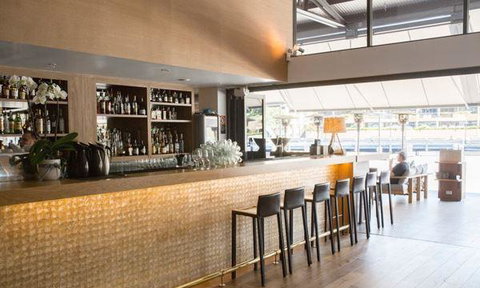 Manta Restaurant And Bar - Accommodation Broadbeach 13