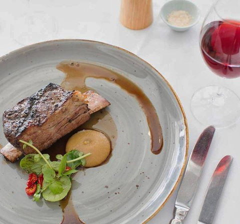 Manta Restaurant And Bar - Accommodation Broadbeach 5