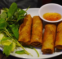 Le's Vietnamese Street Food Restaurant - Accommodation Broadbeach