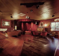 Sooki Lounge - Accommodation Broadbeach