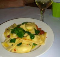 Friends Pizza Restaurant - Accommodation Broadbeach