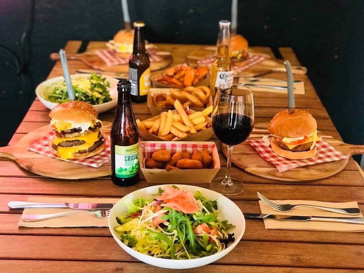 Kyneton VIC Accommodation Broadbeach