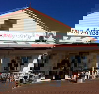 Mundaring Artisan Bakery Cafe - Accommodation Broadbeach