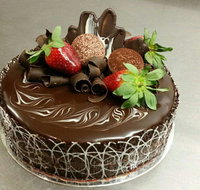 Ivanhoe Cakes - Accommodation Broadbeach
