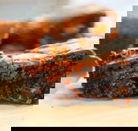 Small Axe - Accommodation Broadbeach